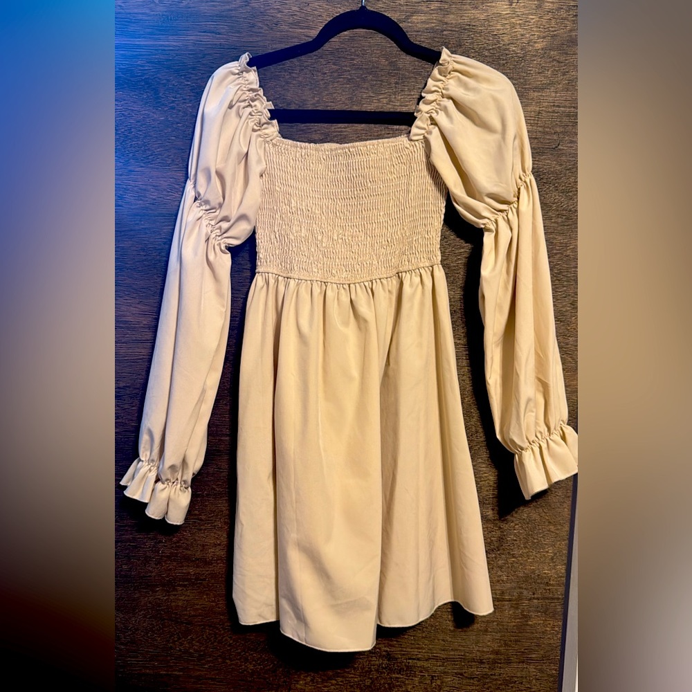 Women’s dress